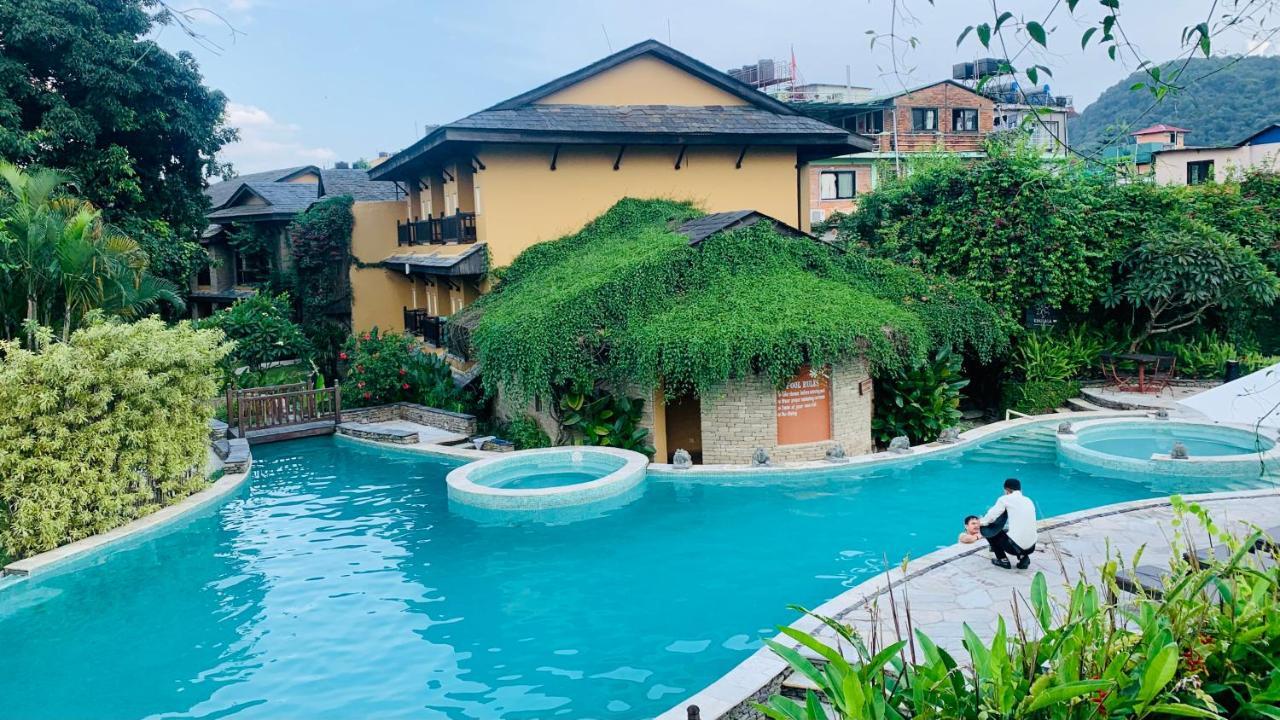 Temple Tree Resort & Spa Pokhara Exterior foto